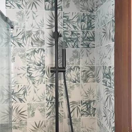 Apartamento Recien Reformado En El Centro. *